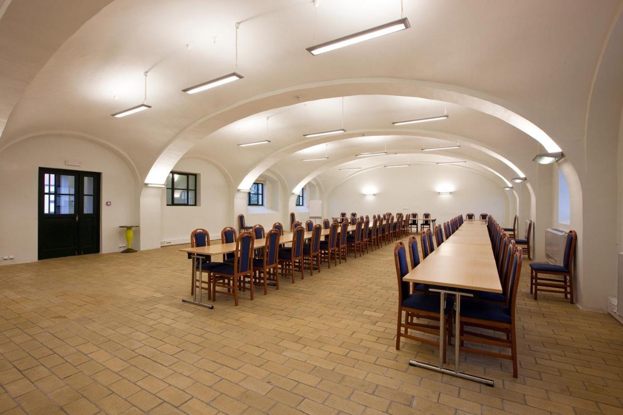 Pytloun Zámecký Hotel Ctěnice 4* Praga