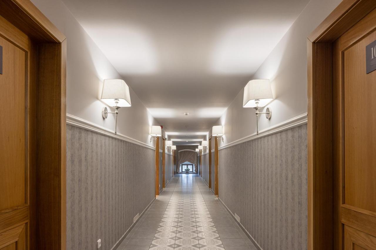 Pytloun Zámecký Hotel Ctěnice Hotel Praga